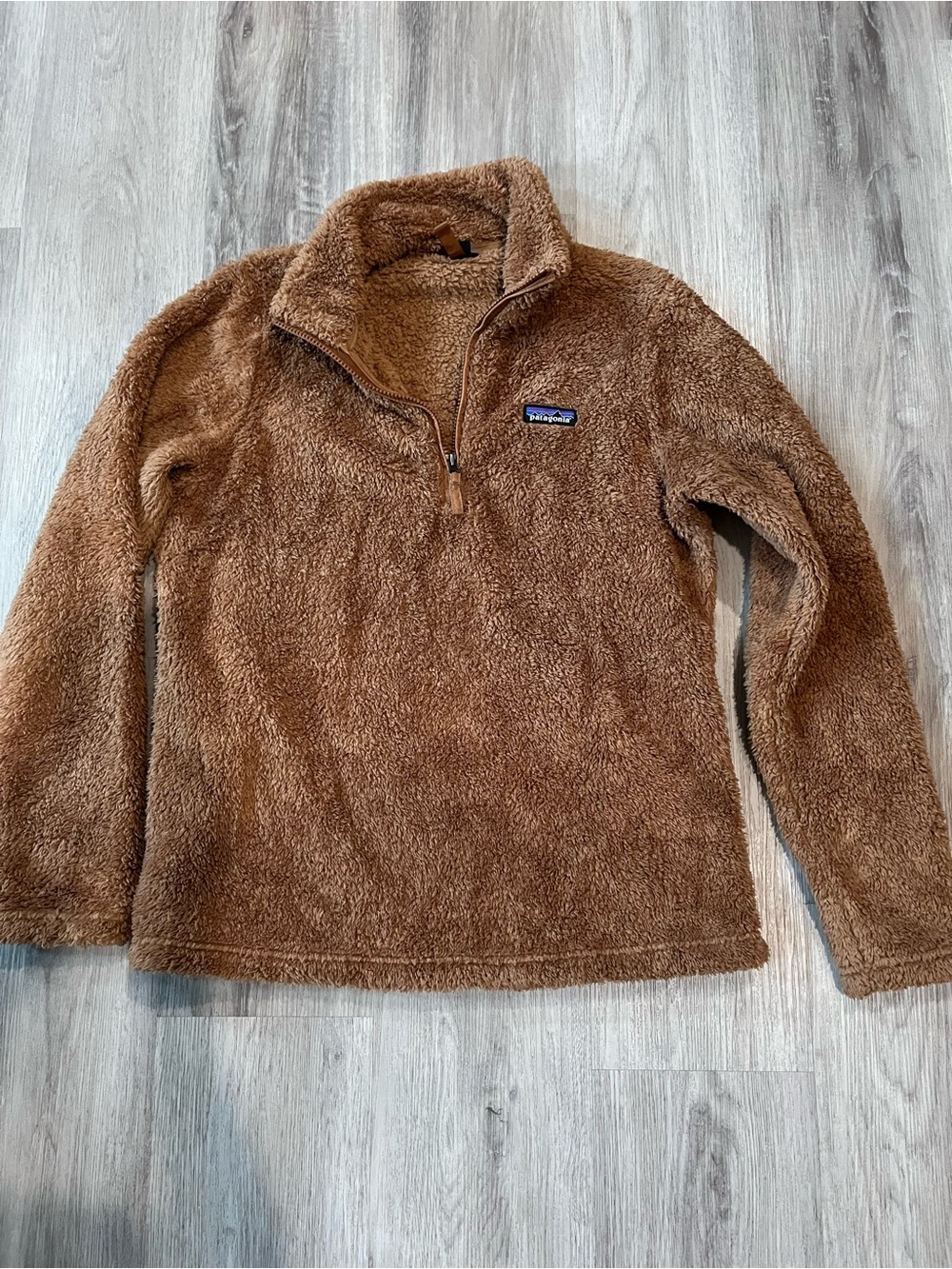 Patagonia Womenβs Brown Quarter-Zip Fleece Pullover